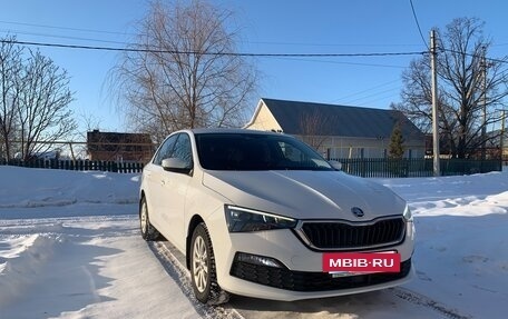 Skoda Rapid II, 2020 год, 1 599 000 рублей, 2 фотография