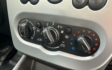 Renault Sandero I, 2012 год, 629 000 рублей, 14 фотография