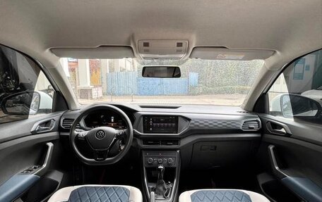 Volkswagen T-Cross I, 2022 год, 1 349 000 рублей, 11 фотография