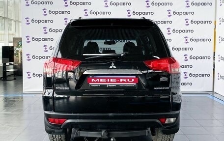 Mitsubishi Pajero Sport II рестайлинг, 2015 год, 1 865 000 рублей, 4 фотография