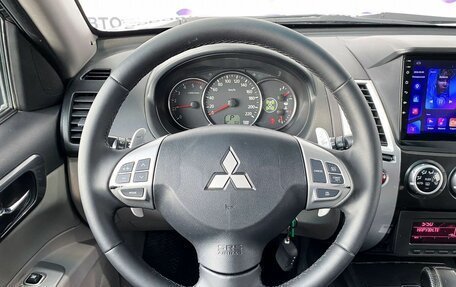 Mitsubishi Pajero Sport II рестайлинг, 2015 год, 1 865 000 рублей, 9 фотография