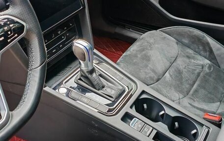 Volkswagen Passat CC, 2022 год, 3 940 000 рублей, 7 фотография