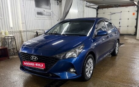 Hyundai Solaris II рестайлинг, 2022 год, 1 550 000 рублей, 10 фотография