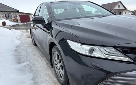 Toyota Camry, 2018 год, 2 550 000 рублей, 11 фотография