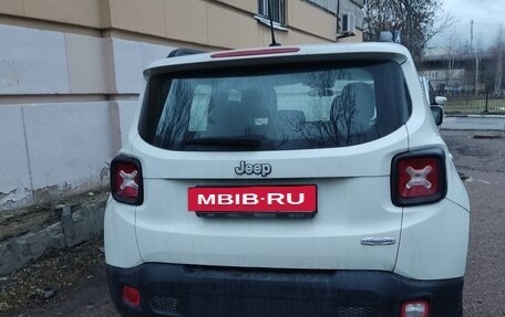 Jeep Renegade I рестайлинг, 2016 год, 1 400 000 рублей, 3 фотография