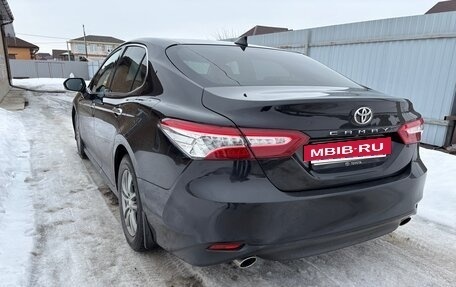 Toyota Camry, 2018 год, 2 550 000 рублей, 7 фотография