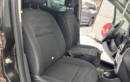 Renault Sandero I, 2013 год, 500 000 рублей, 17 фотография