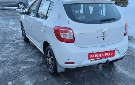 Renault Sandero II рестайлинг, 2018 год, 750 000 рублей, 3 фотография