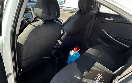 Hyundai Solaris II рестайлинг, 2011 год, 555 000 рублей, 6 фотография