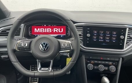 Volkswagen T-Roc I, 2023 год, 1 840 000 рублей, 9 фотография