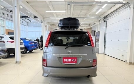 Toyota ISis I, 2010 год, 1 279 000 рублей, 5 фотография