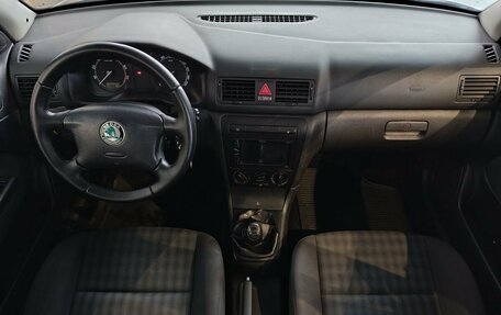 Skoda Octavia IV, 2007 год, 549 000 рублей, 10 фотография