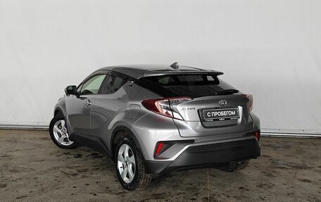 Toyota C-HR I рестайлинг, 2019 год, 1 870 000 рублей, 6 фотография