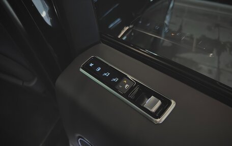 Land Rover Range Rover IV рестайлинг, 2021 год, 13 600 000 рублей, 32 фотография