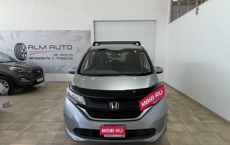 Honda Freed II, 2019 год, 1 750 000 рублей, 2 фотография
