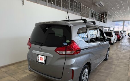 Honda Freed II, 2019 год, 1 750 000 рублей, 8 фотография