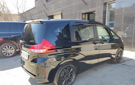 Honda Freed II, 2017 год, 1 700 000 рублей, 5 фотография