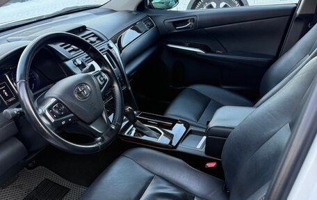 Toyota Camry, 2016 год, 2 490 000 рублей, 12 фотография