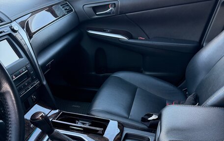 Toyota Camry, 2016 год, 2 490 000 рублей, 15 фотография