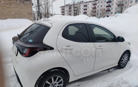 Toyota Yaris, 2020 год, 1 100 000 рублей, 2 фотография