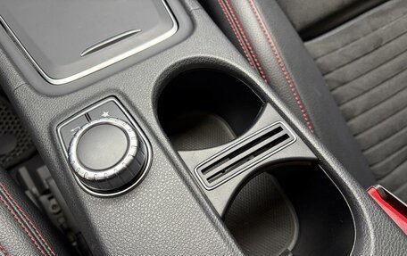 Mercedes-Benz CLA, 2018 год, 2 550 000 рублей, 15 фотография