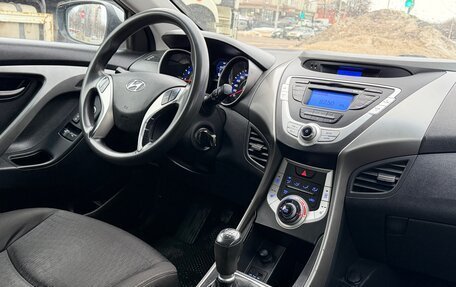 Hyundai Elantra V, 2011 год, 649 000 рублей, 8 фотография
