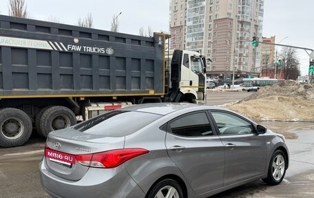 Hyundai Elantra V, 2011 год, 649 000 рублей, 4 фотография