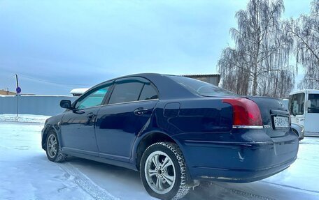 Toyota Avensis III рестайлинг, 2005 год, 650 000 рублей, 10 фотография