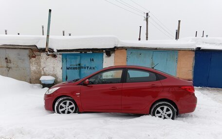 Hyundai Solaris II рестайлинг, 2013 год, 693 000 рублей, 17 фотография