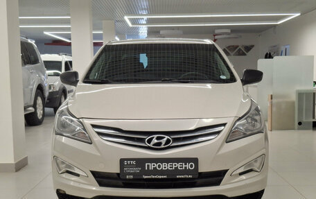 Hyundai Solaris II рестайлинг, 2015 год, 940 000 рублей, 2 фотография