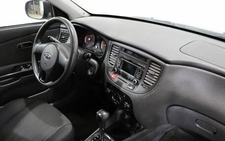 KIA Rio II, 2011 год, 650 000 рублей, 10 фотография