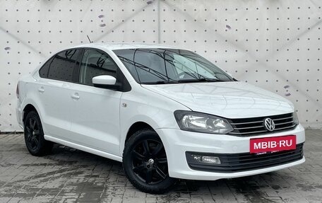 Volkswagen Polo VI (EU Market), 2017 год, 945 000 рублей, 2 фотография