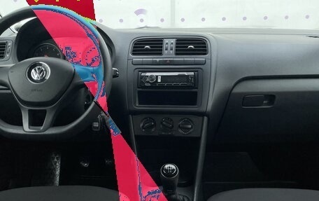 Volkswagen Polo VI (EU Market), 2017 год, 945 000 рублей, 16 фотография