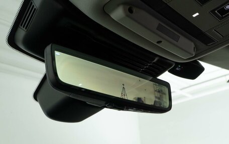 Land Rover Range Rover Evoque II, 2024 год, 5 643 055 рублей, 14 фотография