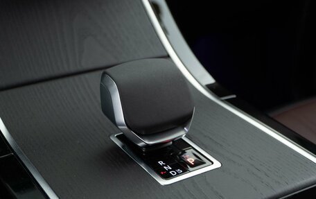 Land Rover Range Rover Evoque II, 2024 год, 5 643 055 рублей, 21 фотография