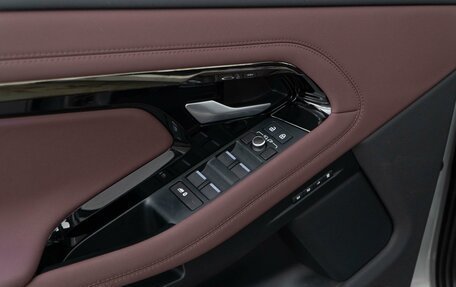 Land Rover Range Rover Evoque II, 2024 год, 5 643 055 рублей, 22 фотография