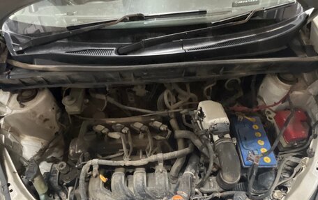 Toyota FunCargo, 1999 год, 335 000 рублей, 8 фотография