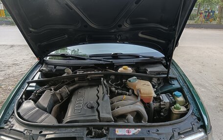 Audi A4, 1995 год, 350 000 рублей, 12 фотография