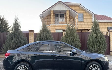 Chevrolet Cruze II, 2009 год, 490 000 рублей, 8 фотография