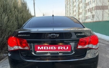 Chevrolet Cruze II, 2009 год, 490 000 рублей, 3 фотография