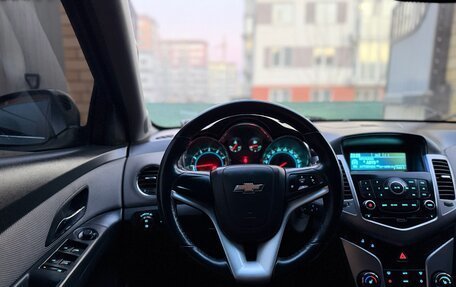 Chevrolet Cruze II, 2009 год, 490 000 рублей, 21 фотография