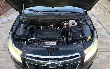 Chevrolet Cruze II, 2009 год, 490 000 рублей, 24 фотография