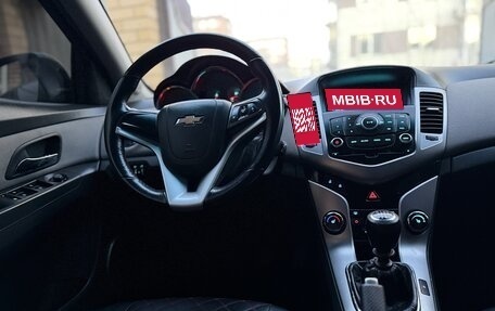 Chevrolet Cruze II, 2009 год, 490 000 рублей, 19 фотография