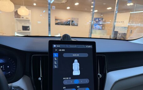 Volvo XC60 II, 2025 год, 5 200 000 рублей, 13 фотография