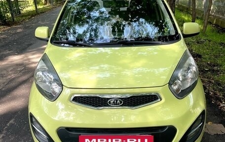 KIA Picanto II, 2011 год, 899 999 рублей, 2 фотография