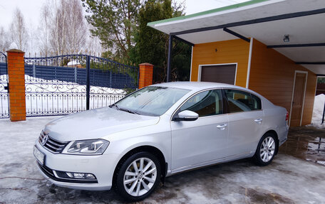 Volkswagen Passat B7, 2014 год, 1 530 000 рублей, 10 фотография