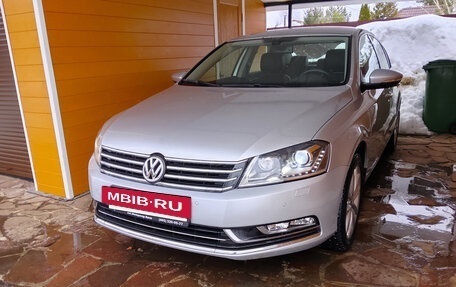 Volkswagen Passat B7, 2014 год, 1 530 000 рублей, 12 фотография