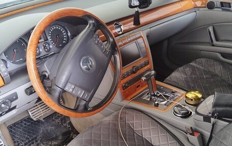 Volkswagen Phaeton I рестайлинг, 2003 год, 700 000 рублей, 5 фотография