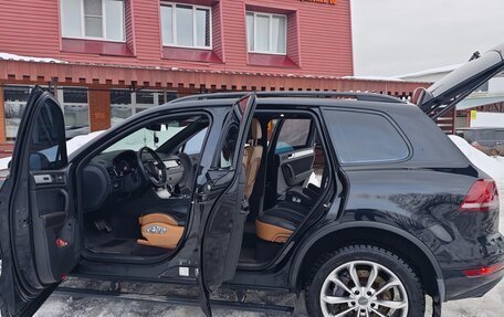 Volkswagen Touareg III, 2012 год, 2 800 000 рублей, 3 фотография