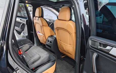 Volkswagen Touareg III, 2012 год, 2 800 000 рублей, 8 фотография